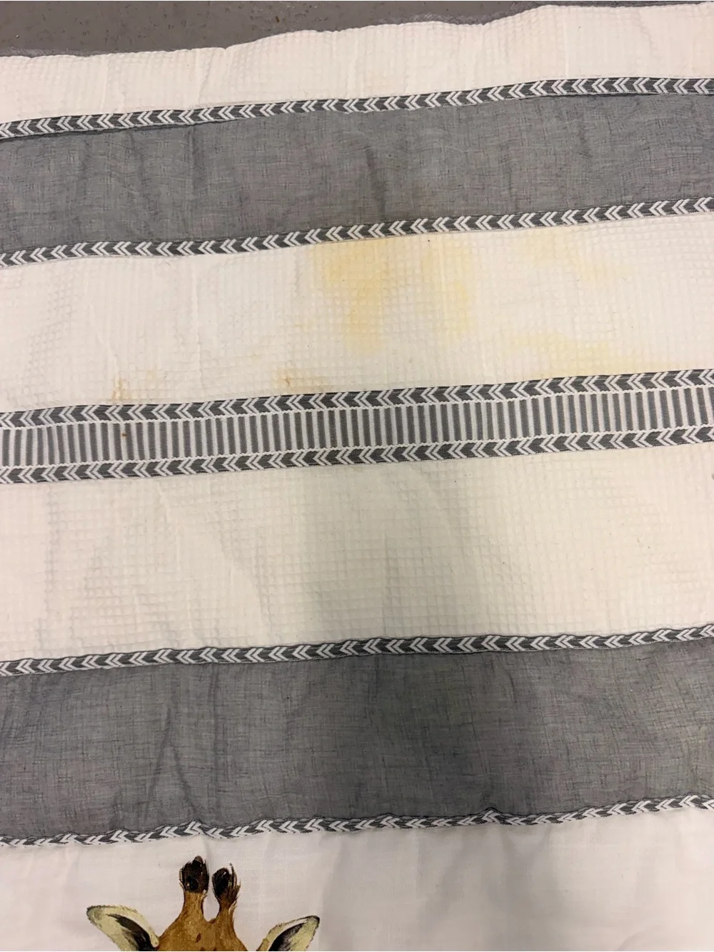 N/A has yellow